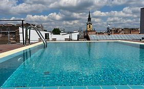 K40 Romantic Deluxe Studio In The City Center